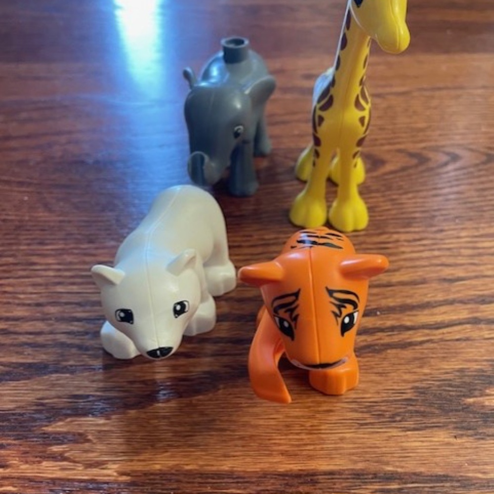 LEGO DUPLO Baby Zoo Animal Figure Lot Giraffe Lion Elephant Polar Bear